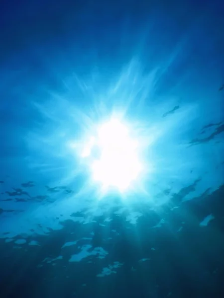 Luz Solar Submarina Través Superficie Del Agua Fondo Submarino — Foto de Stock