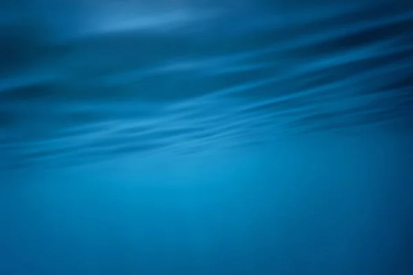Undervattens Havsyta Blå Bakgrund Vågor Bakgrund — Stockfoto