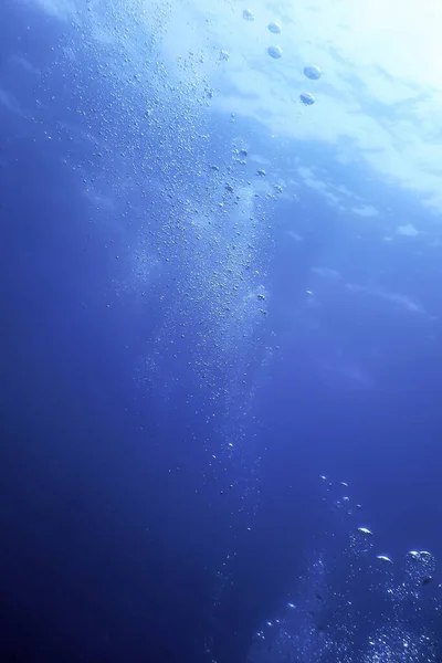Underwater Air Bubbles Clean Blue Deep Ocean — Stock Photo, Image