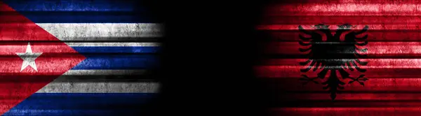 Kuba Und Albanien Fahnen Auf Schwarzem Hintergrund — Stockfoto
