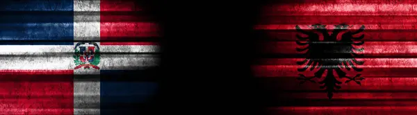 Dominikánská Republika Albánie Vlajky Černém Pozadí — Stock fotografie