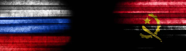 Oroszország Angola Zászlók Fekete Háttér — Stock Fotó
