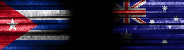 Kuba Und Australien Fahnen Auf Schwarzem Hintergrund — Stockfoto