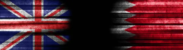 Verenigd Koninkrijk Bahrein Vlaggen Zwarte Achtergrond — Stockfoto