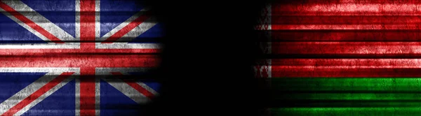 Verenigd Koninkrijk Belarus Vlaggen Zwarte Achtergrond — Stockfoto