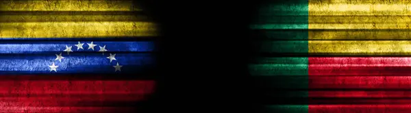 Drapeaux Venezuela Bénin Sur Fond Noir — Photo
