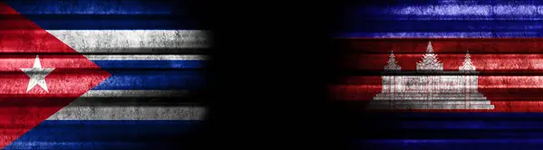 Kuba Und Kambodscha Fahnen Auf Schwarzem Hintergrund — Stockfoto