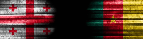 Grúzia Kamerun Zászlók Fekete Háttér — Stock Fotó