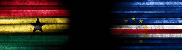 Ghana Und Kapverdische Flaggen Auf Schwarzem Hintergrund — Stockfoto