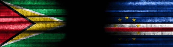 Flagi Gujany Republiki Zielonego Przylądka Czarnym Tle — Zdjęcie stockowe