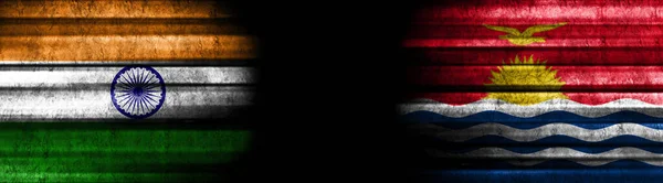 印度和基里巴斯黑色背景旗 — 图库照片