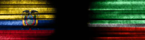 Ecuador Und Tschetschenien Fahnen Auf Schwarzem Hintergrund — Stockfoto