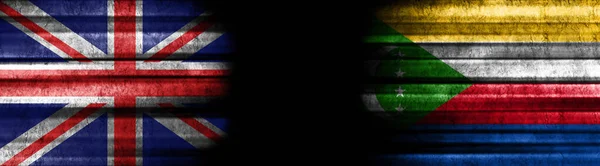 Banderas Del Reino Unido Las Comoras Sobre Fondo Negro — Foto de Stock