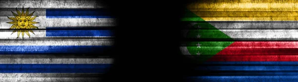 Флаги Уругвая Коморских Островов Чёрном Фоне — стоковое фото