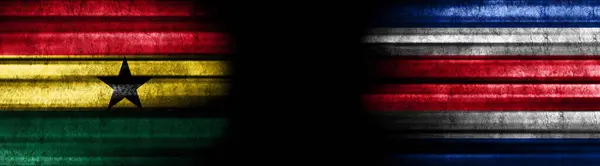 Flaggen Von Ghana Und Costa Rica Auf Schwarzem Hintergrund — Stockfoto