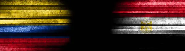 Bandeiras Colômbia Egito Fundo Preto — Fotografia de Stock