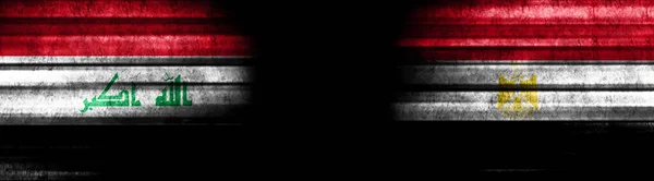 Flagi Iraku Egiptu Czarnym Tle — Zdjęcie stockowe