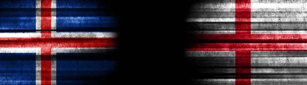 Flagi Islandii Anglii Czarnym Tle — Zdjęcie stockowe