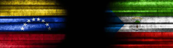 Флаги Венесуэлы Экваториальной Гвинеи Чёрном Фоне — стоковое фото