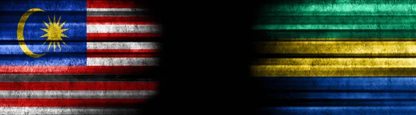 Maleisië Gabon Vlaggen Zwarte Achtergrond — Stockfoto