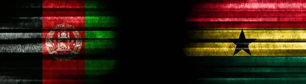 Afghanistan Und Ghana Flaggen Auf Schwarzem Hintergrund — Stockfoto
