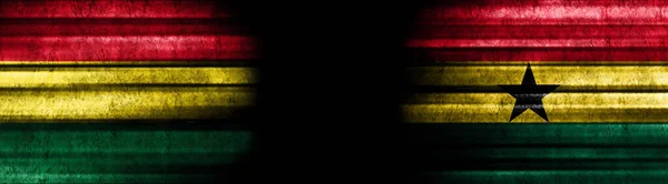 Bolivia Och Ghana Flaggor Svart Bakgrund — Stockfoto