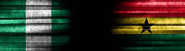 Nigeria Und Ghana Flaggen Auf Schwarzem Hintergrund — Stockfoto