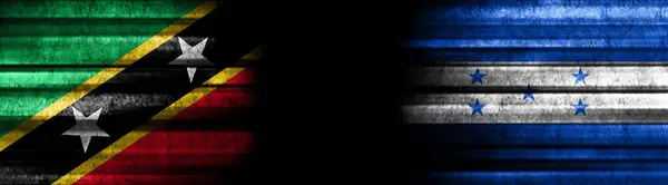 Flaggen Von Kitts Und Nevis Und Honduras Auf Schwarzem Hintergrund — Stockfoto
