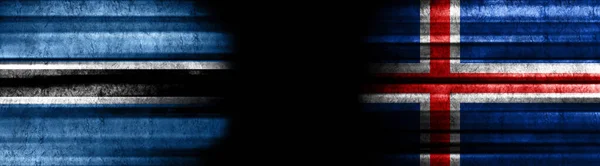 Флаги Ботсваны Исландии Чёрном Фоне — стоковое фото