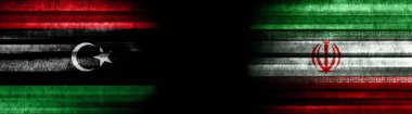 Kara Arkaplanda Libya ve İran Bayrakları