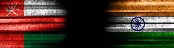 Флаги Омана Индии Чёрном Фоне — стоковое фото