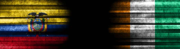 Σημαίες Του Ισημερινού Και Της Ακτής Ελεφαντοστού Μαύρο Φόντο — Φωτογραφία Αρχείου