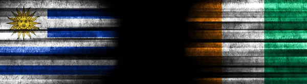 Флаги Уругвая Кот Ивуара Чёрном Фоне — стоковое фото