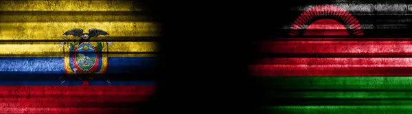 エクアドルとマラウイの黒い背景の旗 — ストック写真
