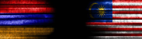 Σημαίες Αρμενίας Και Μαλαισίας Μαύρο Φόντο — Φωτογραφία Αρχείου