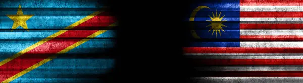 Kara Arkaplanda Demokratik Kongo Cumhuriyeti Malezya Bayrakları — Stok fotoğraf