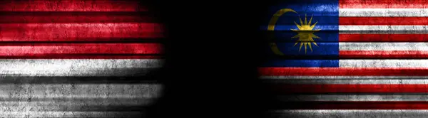 Σημαίες Του Μονακό Και Της Μαλαισίας Μαύρο Φόντο — Φωτογραφία Αρχείου