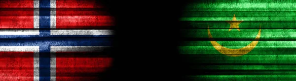 Norvégia Mauritánia Zászlók Fekete Háttér — Stock Fotó