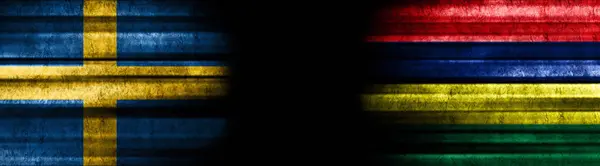 Sverige Och Mauritius Flaggor Med Svart Bakgrund — Stockfoto