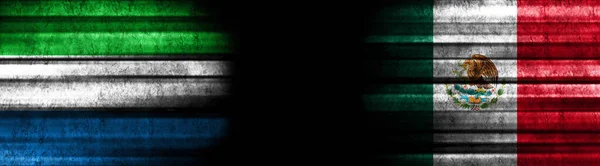 Flagi Sierra Leone Meksyku Czarnym Tle — Zdjęcie stockowe