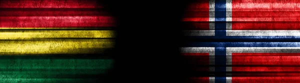 Bolívia Norvégia Zászlók Fekete Háttér — Stock Fotó