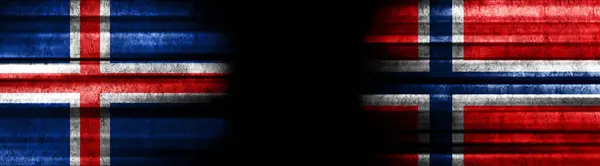 Island Und Norwegen Flaggen Auf Schwarzem Hintergrund — Stockfoto