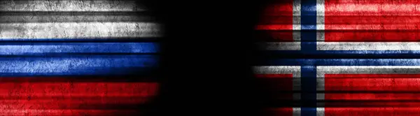 Oroszország Norvégia Zászlók Fekete Háttér — Stock Fotó