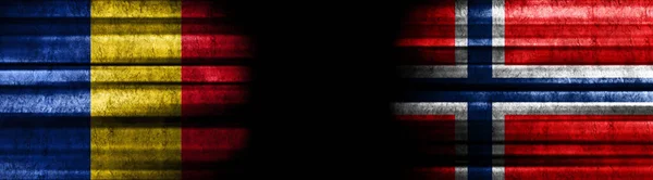 Romania Norvegia Bandiere Sfondo Nero — Foto Stock