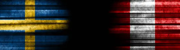 Флаги Швеции Перу Чёрном Фоне — стоковое фото