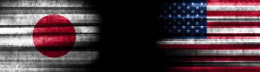 Japonya ve ABD Bayrakları Siyah Arkaplanda