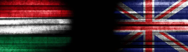 Maďarsko Velká Británie Vlajky Černém Pozadí — Stock fotografie