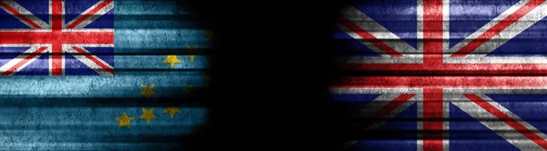 Bandeiras Tuvalu Reino Unido Fundo Preto — Fotografia de Stock