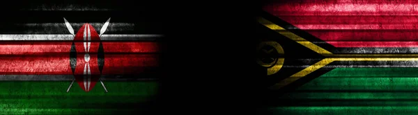肯尼亚和瓦努阿图黑色背景旗 — 图库照片