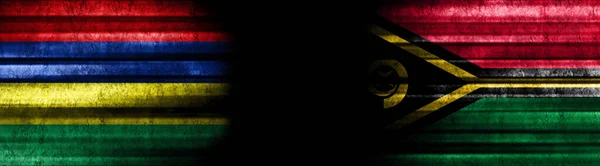 Mauritius Och Vanuatu Flaggor Svart Bakgrund — Stockfoto